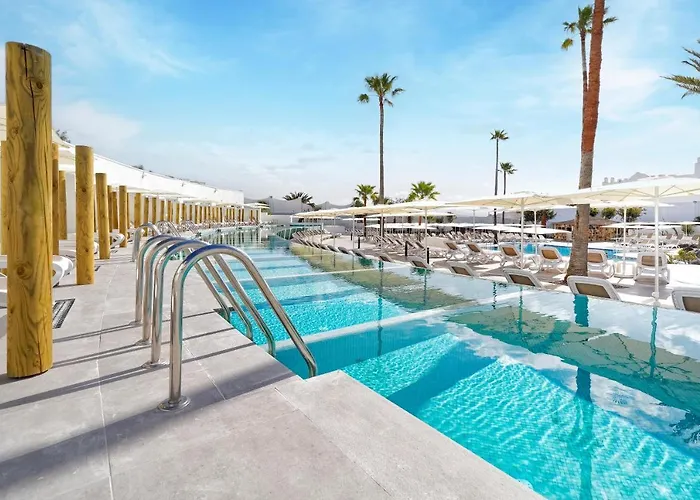 酒店 Bluesea Golden (adults Only)